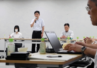 県警と鉄道事業者の担当者が安全対策を話し合った会議＝神戸市兵庫区新開地１