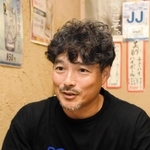阿部一二三、詩への思いを語る父の浩二さん＝神戸市兵庫区笠松通