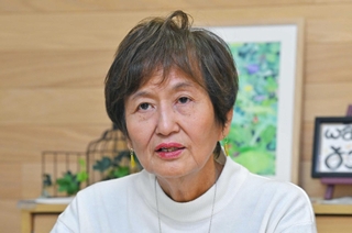 「言い続けたら誰かに届く」。阪神・淡路大震災以降の歩みを振り返る「ウィメンズネット・こうべ」の正井礼子さん＝神戸市長田区久保町５