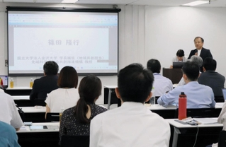 能登半島地震の復興のあり方や、災害時の帰宅支援などについて報告された地域防災セミナー＝神戸市中央区三宮町１