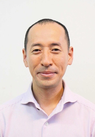 甲南大理工学部の久原篤教授