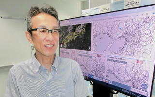神戸地方気象台初のリスクコミュニケーション推進官となった笠良太さん＝神戸市中央区脇浜海岸通１