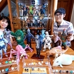 夫婦で多彩な造形作品を手がける森下要さん（右）とつやつやみおさん＝丹波篠山市野々垣