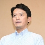 １９日の県議会を前に取材に応じる斎藤元彦知事＝１８日午後、神戸市中央区、兵庫県庁（撮影・大田将之）