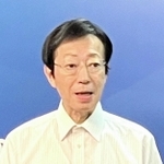 失職と出直し選挙の出馬を表明した斎藤元彦兵庫県知事について取材に応じる久元喜造神戸市長＝27日午前、神戸市役所