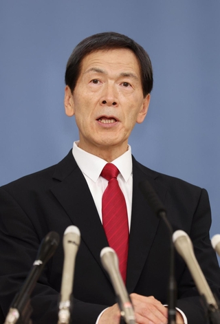 兵庫県知事選への立候補を表明した元加西市長の中川暢三氏＝９日、神戸市中央区（撮影・小林良多）