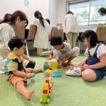 子育てをしながら経営学を学ぶＭＢＡ学生のために開設された託児ルーム＝神戸市灘区六甲台町、神戸大学