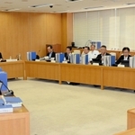 兵庫県の告発文書問題を調べる県議会の百条委員会が、職員アンケートの最終報告をまとめた＝県庁