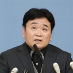 兵庫県知事選への思いなどを語る福本繁幸氏＝１８日午後、神戸市内（撮影・笠原次郎）