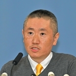 兵庫県知事選に立候補を表明した木島洋嗣氏＝神戸市内（撮影・斎藤雅志）
