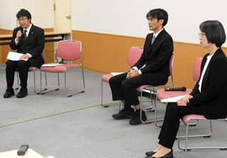 犯罪被害者への長期支援について専門家が語り合ったパネルディスカッション＝神戸市中央区北長狭通４