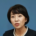「笑顔がセールスポイント」と話す稲村和美氏＝神戸市内（撮影・長嶺麻子）