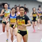 ゲストランナーとして神戸マラソンを盛り上げる田中希実選手＝４月、ユニバー記念競技場