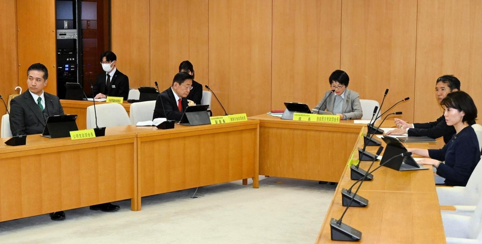 知事選でSNS誹謗中傷が拡散 兵庫県議会「民主主義守る決議案