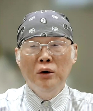 上脇博之・神戸学院大学教授（オンライン会見から）