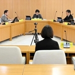 健全な選挙活動を守るため、国に必要な法整備を求める意見書案をまとめた兵庫県議会の政調会長会＝１２日午前、兵庫県庁
