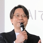 ３０年前の経験を原点に、ＡＩ技術を使った防災に挑む村上建治郎さん＝神戸市中央区