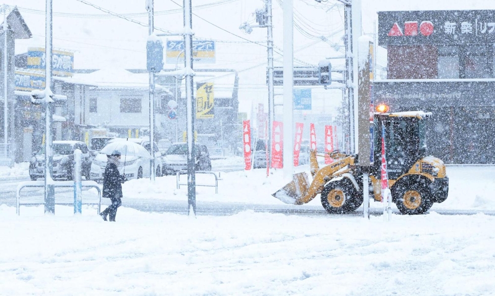 今冬一番の寒気、兵庫北部で積雪続く 兎和野高原73センチ、香住26