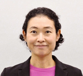 高橋有子氏