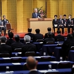 兵庫県内の販売店所長が集った神戸新聞販売店大会＝１１日午前、神戸市中央区波止場町、ホテルオークラ神戸（撮影・長嶺麻子）