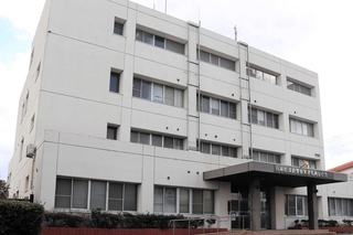 兵庫県警が新たな災害対策拠点とする方針を決めた淡路署津名西分庁舎＝淡路市郡家（撮影・中村有沙）