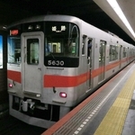 山陽電鉄車両＝神戸市内