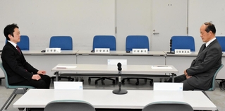 兵庫県公安委員会が設けた意見聴取の会場＝県警本部