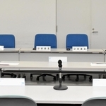 兵庫県公安委員会が設けた意見聴取の会場＝県警本部