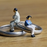 離婚のイメージ（kelly marken／stock.adobe.com)