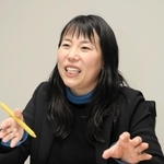 ＮＩＥ実践の効果について話す川村かおり教諭＝姫路市内 