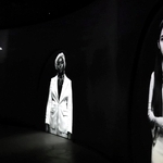 吉本ばななさんら国内外で活躍する女性の生き方を追体験するウーマンズパビリオンのフロア＝大阪市此花区