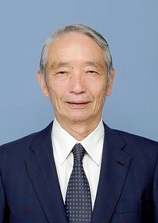 津田隆雄氏