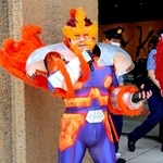 コスプレイベント「かみこす！」でコミック「僕のヒーローアカデミア」のキャラに扮した桜井弘樹さん（４２）