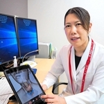 「甲状腺機能低下症は多くの女性に起こり得る」と話す久門真子医師＝神戸市中央区下山手通８、隈病院