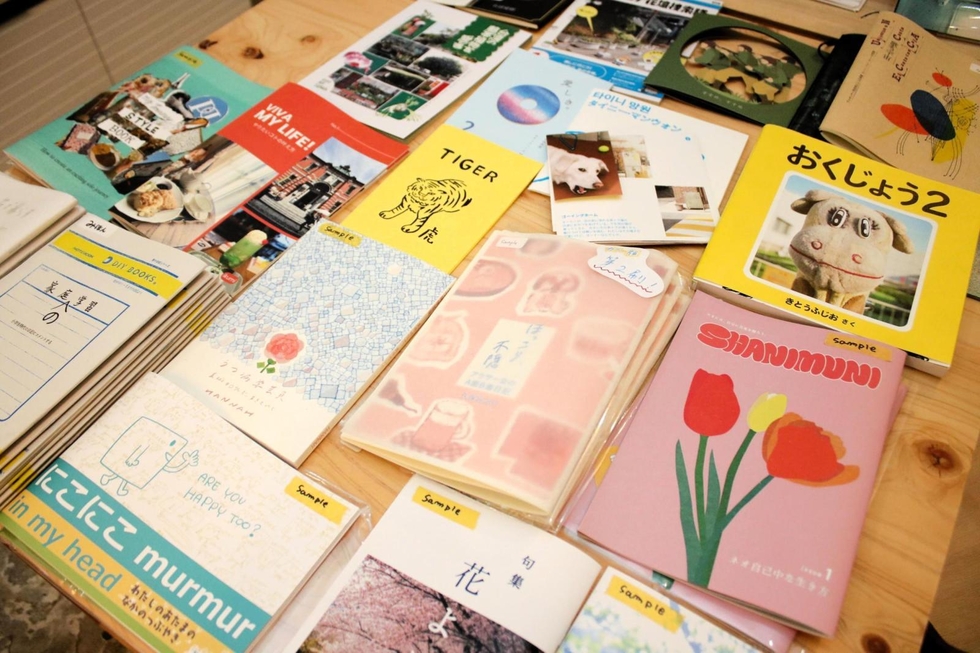 小冊子「ZINE」若者がはまる理由って? 尼崎に専門書店、神戸では即売