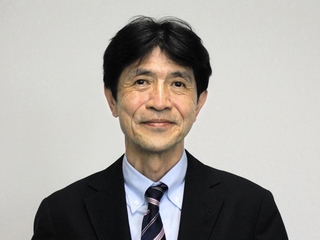 片山象三氏