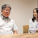 「ウクライナは戦場にあり、戦後の実感はない」と話す船越真人さん（左）と美貴さん夫妻＝加古川市加古川町