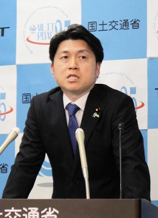 国交相として最後の会見に臨む中野洋昌衆院議員＝東京都千代田区