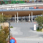 閑散とする大阪・関西万博会場の東ゲート周辺＝１４日午後、大阪市此花区の夢洲（撮影・斎藤雅志）