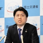 国交相として最後の会見に臨む中野洋昌衆院議員＝東京都千代田区