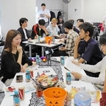 兵庫県出身の大学生が交流を深めた県人会のイベント＝東京都新宿区