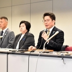 トランプ米大統領やルビオ国務長官と面会し、「問題解決へ向き合う姿勢を感じ取ることができた」と手応えを語る拉致被害者家族会のメンバー＝２８日午後、東京都千代田区