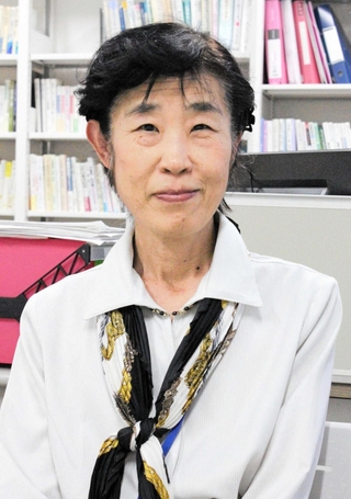 「不登校の子どもが何に悩み、どんな支援を求めているのかの判断が大切」と話す伊藤美奈子神戸女子大教授＝神戸市中央区、神戸女子大