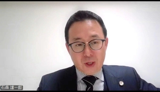 ＳＮＳ上で続く竹内英明元県議や遺族への中傷について説明する石森雄一郎弁護士
