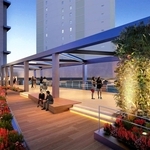 神戸交通センタービルとＪＲ三ノ宮新駅ビルをつなぐ歩行者用デッキのイメージ（神戸市提供）