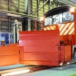 出動に備え、保線係員が点検したラッセル車＝１８日午前、ＪＲ豊岡駅