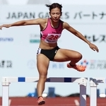 昨年の国民スポーツ大会で兵庫代表として引退レースを走った宇都宮絵莉さん＝佐賀県ＳＡＧＡサンライズパーク陸上競技場