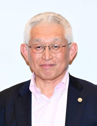 泉房穂参院議員