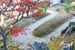 斧原氏庭園（西宮市提供）