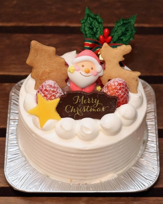 「ケーキ工房　フェアリーテール」のクリスマスケーキ＝神戸市西区王塚